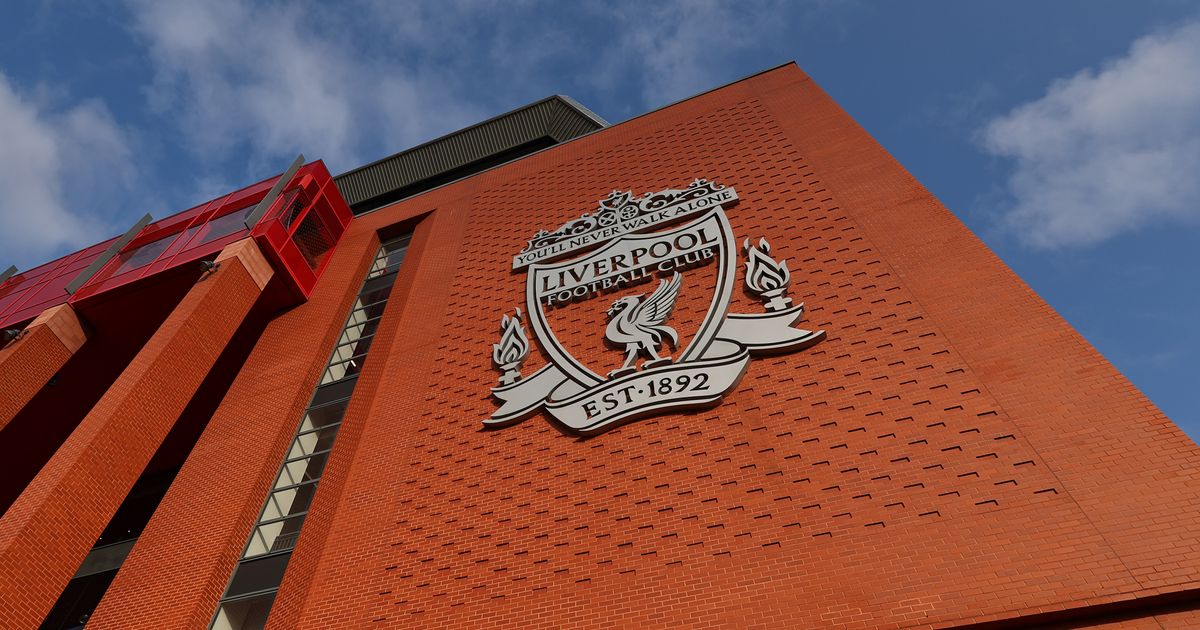 I post di Grok AI provocano indignazione mentre Liverpool e Manchester United si oppongono su X