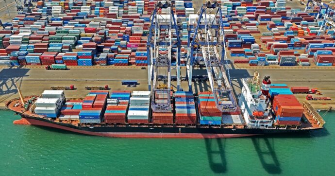 伊朗地缘政治紧张局势如何冲击全球汽车产业