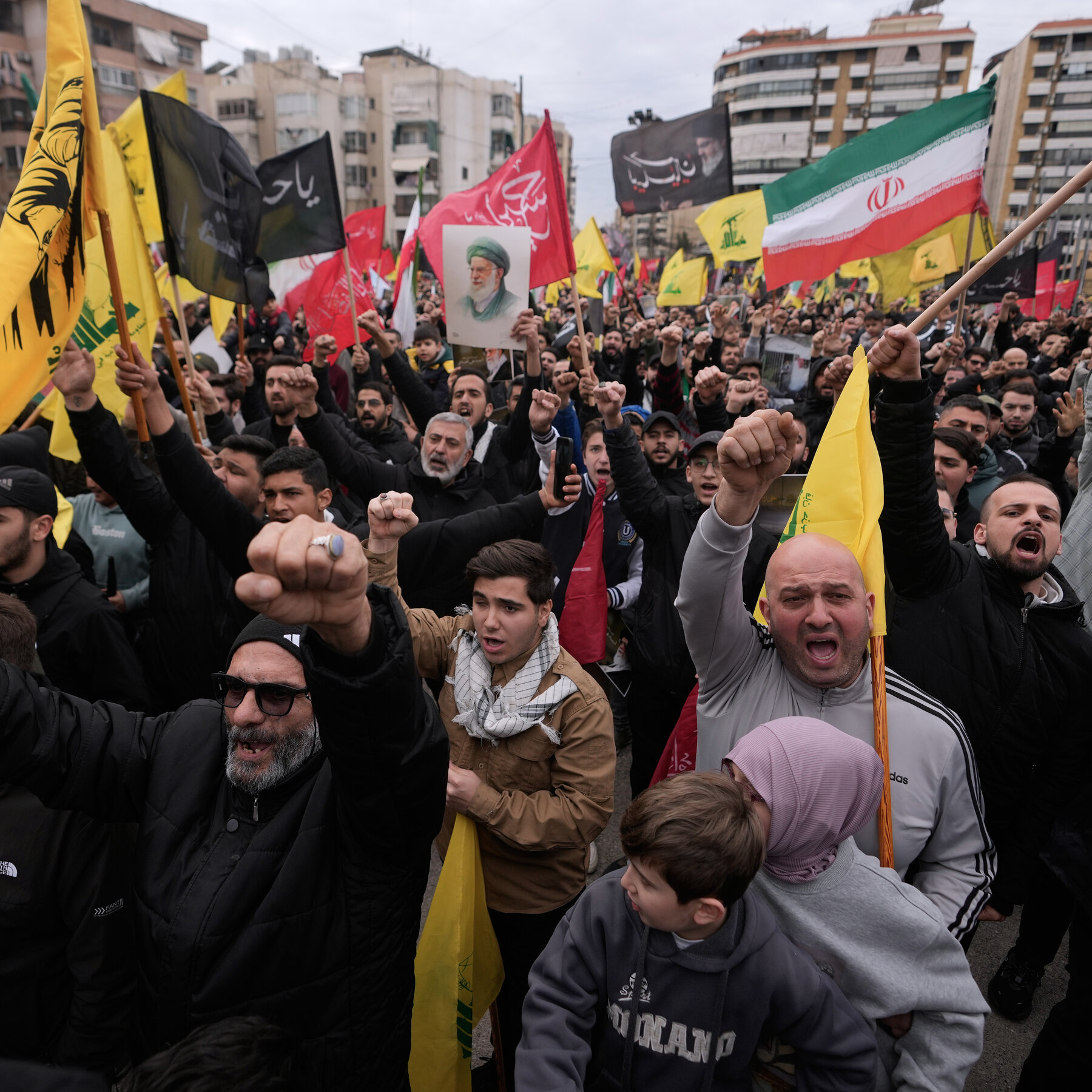 El Cruce Crítico del Líbano: La Arriesgada Presión para Desarmar a Hezbollah