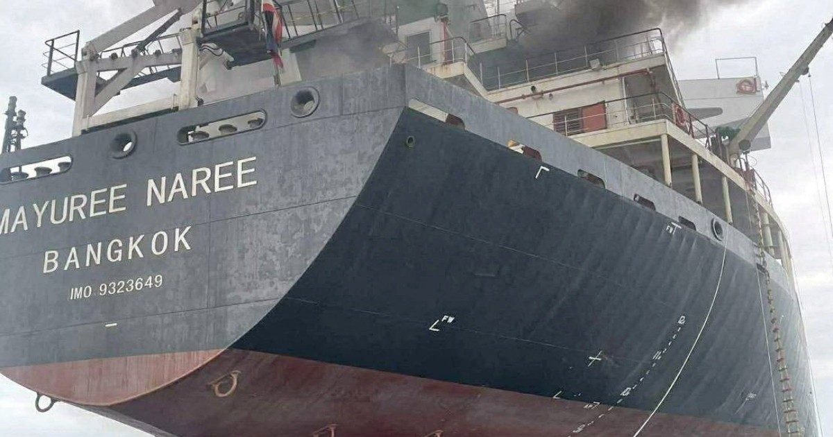 هرمز تقفل أبوابها وواشنطن تقول: لست جاهزًا لحراسة الناقلات