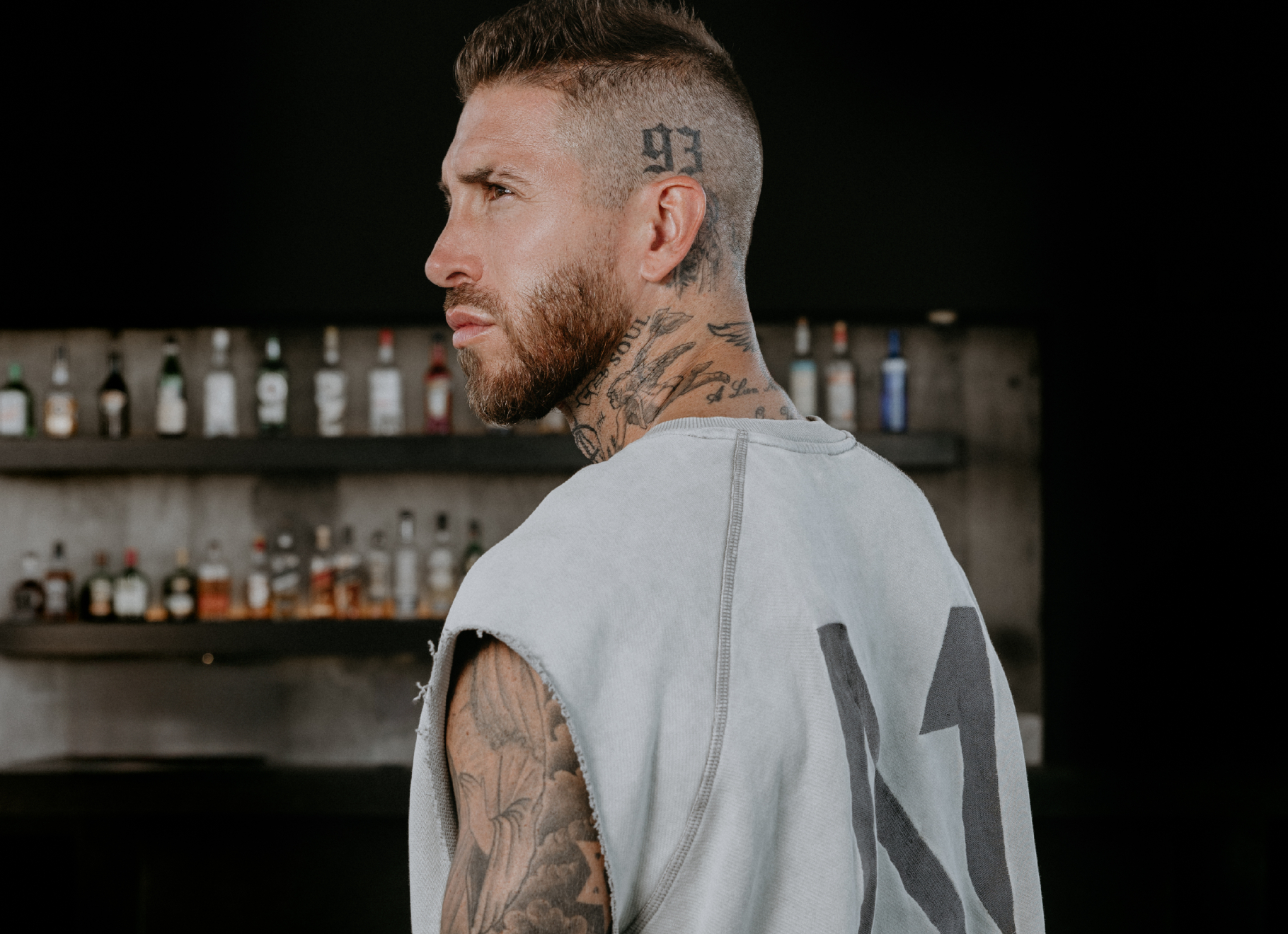 Sergio Ramos Lancia ONE: Un Brand di Moda Premium con Strategia Sportiva d'Élite