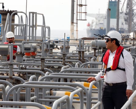 卡尔格岛那颗金蛋：为什么美以还没动伊朗的石油命脉？